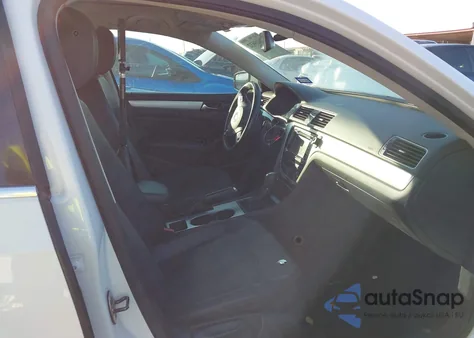 2013 Volkswagen Passat 2.5L Se from USA, damaged, VIN 1VWBP7A35DC069970